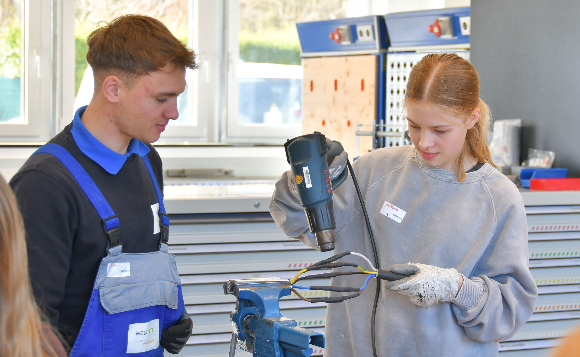 Ein Tag als Elektronikerin bzw. Elektroniker für Betriebstechnik bei Westnetz in Arnsberg